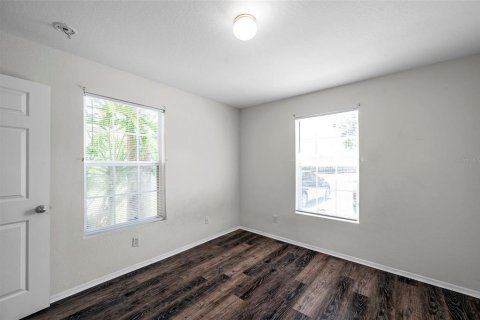 Townhouse in Zephyrhills, Florida 3 bedrooms, 111.95 sq.m. № 1802004 - photo 25