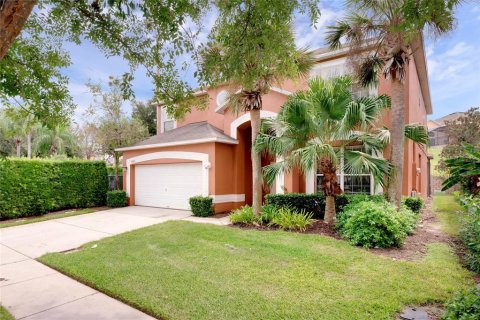 Casa en venta en Kissimmee, Florida, 7 dormitorios, 267.65 m2 № 1909309 - foto 1