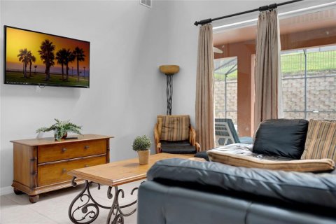Casa en venta en Kissimmee, Florida, 7 dormitorios, 267.65 m2 № 1909309 - foto 15