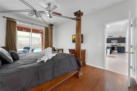 Casa en venta en Kissimmee, Florida, 7 dormitorios, 267.65 m2 № 1909309 - foto 19