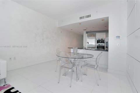 Снять в аренду кондоминиум в Санни-Айлс-Бич, Флорида 1 спальня, 107.86м2, № 2027857 - фото 13