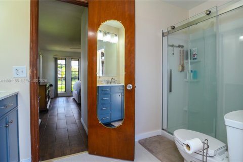 House in Lauderhill, Florida 3 bedrooms, 137.5 sq.m. № 2056900 - photo 23