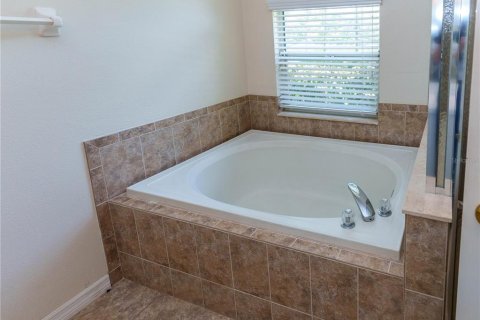 Casa en venta en New Port Richey, Florida, 3 dormitorios, 147.9 m2 № 2202508 - foto 22