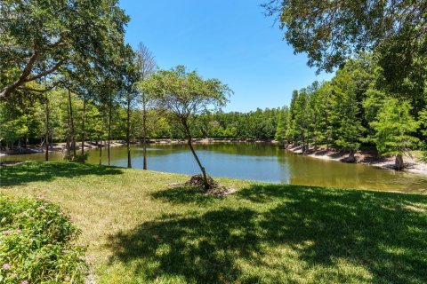 Casa en venta en New Port Richey, Florida, 3 dormitorios, 147.9 m2 № 2202508 - foto 2