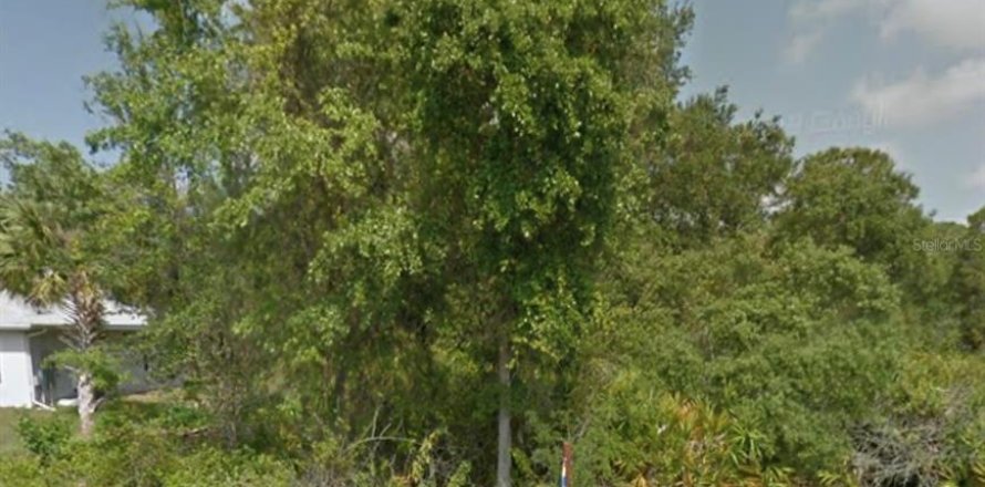 Terreno en Port Charlotte, Florida № 814294