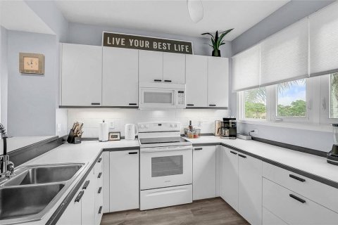Adosado en venta en Longboat Key, Florida, 2 dormitorios, 133.78 m2 № 2286916 - foto 15