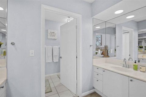 Adosado en venta en Longboat Key, Florida, 2 dormitorios, 133.78 m2 № 2286916 - foto 22