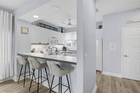 Adosado en venta en Longboat Key, Florida, 2 dormitorios, 133.78 m2 № 2286916 - foto 13