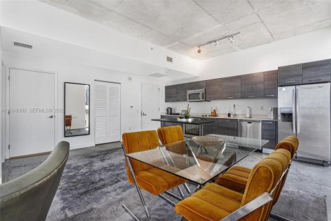 Copropriété à vendre à Miami, Floride: 2 chambres, 68.38 m2 № 2397850 - photo 15