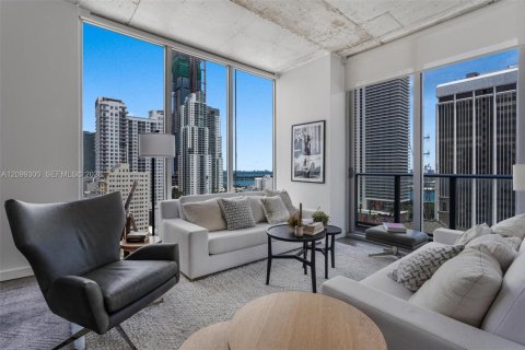 Copropriété à vendre à Miami, Floride: 2 chambres, 68.38 m2 № 2397850 - photo 3