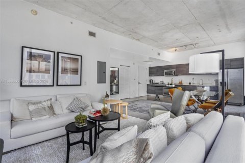 Copropriété à vendre à Miami, Floride: 2 chambres, 68.38 m2 № 2397850 - photo 4
