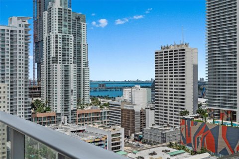 Copropriété à vendre à Miami, Floride: 2 chambres, 68.38 m2 № 2397850 - photo 25