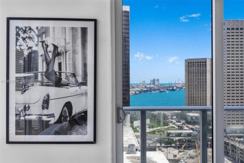 Copropriété à vendre à Miami, Floride: 2 chambres, 68.38 m2 № 2397850 - photo 21