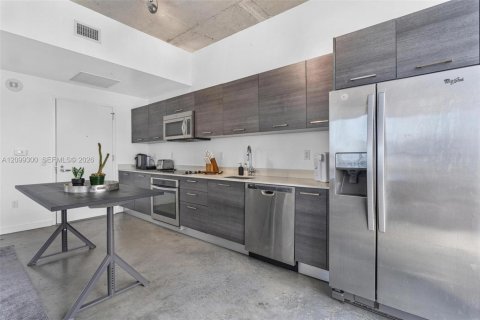 Copropriété à vendre à Miami, Floride: 2 chambres, 68.38 m2 № 2397850 - photo 10