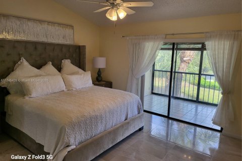 Townhouse in Greenacres, Florida 3 bedrooms, 144.74 sq.m. № 1731692 - photo 8