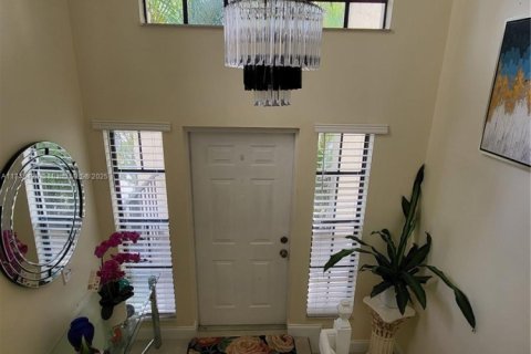 Townhouse in Greenacres, Florida 3 bedrooms, 144.74 sq.m. № 1731692 - photo 18