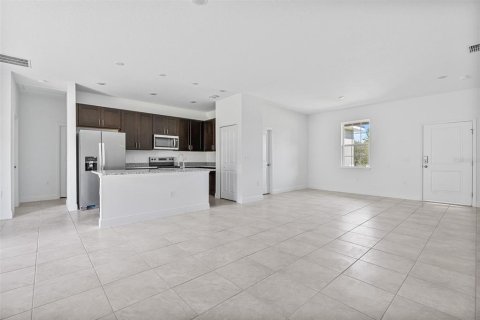 House in Citrus Springs, Florida 4 bedrooms, 162.95 sq.m. № 1913732 - photo 8
