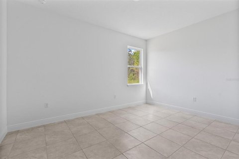 House in Citrus Springs, Florida 4 bedrooms, 162.95 sq.m. № 1913732 - photo 19