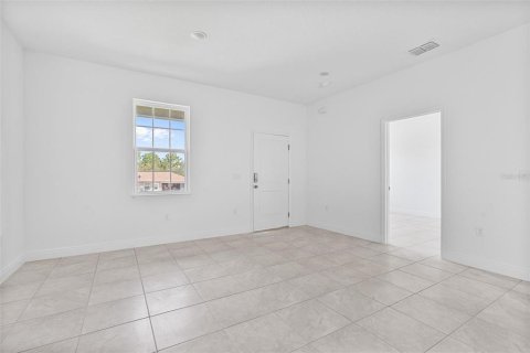 House in Citrus Springs, Florida 4 bedrooms, 162.95 sq.m. № 1913732 - photo 3