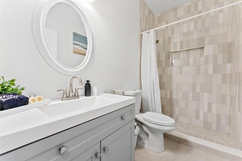 Casa en venta en Fort Lauderdale, Florida, 4 dormitorios, 228.91 m2 № 2186508 - foto 14