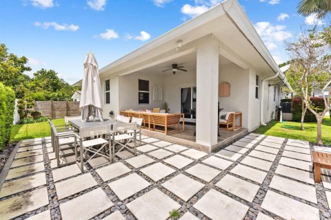 Casa en venta en Fort Lauderdale, Florida, 4 dormitorios, 228.91 m2 № 2186508 - foto 30