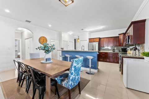 Casa en venta en Fort Lauderdale, Florida, 4 dormitorios, 228.91 m2 № 2186508 - foto 8