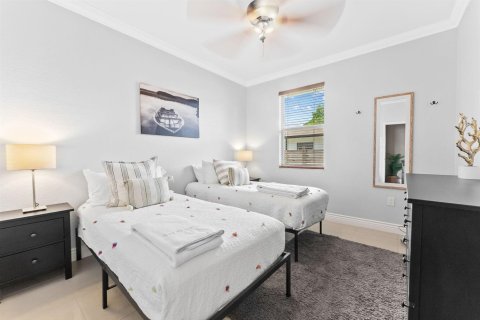 Casa en venta en Fort Lauderdale, Florida, 4 dormitorios, 228.91 m2 № 2186508 - foto 17