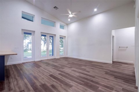 Casa en venta en Leesburg, Florida, 3 dormitorios, 236.53 m2 № 2420382 - foto 16