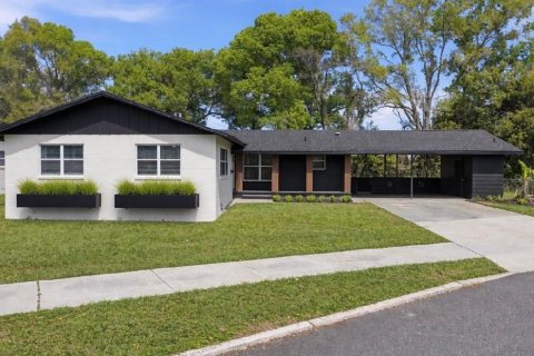 Casa en Winter Park, Florida 3 dormitorios, 138.52 m2 № 2109539
