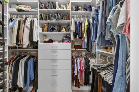 Купить виллу или дом в Порт-Сент-Луси, Флорида 3 спальни, 209.4м2, № 2006621 - фото 23