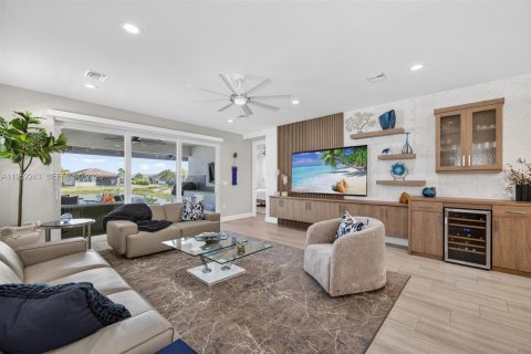 Купить виллу или дом в Порт-Сент-Луси, Флорида 3 спальни, 209.4м2, № 2006621 - фото 15