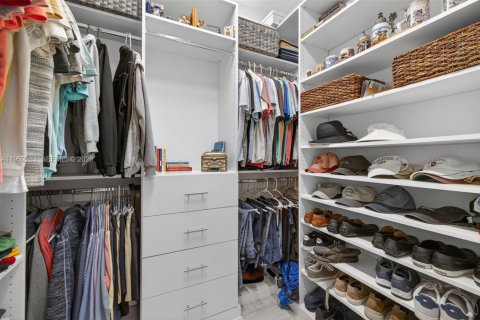 Купить виллу или дом в Порт-Сент-Луси, Флорида 3 спальни, 209.4м2, № 2006621 - фото 22