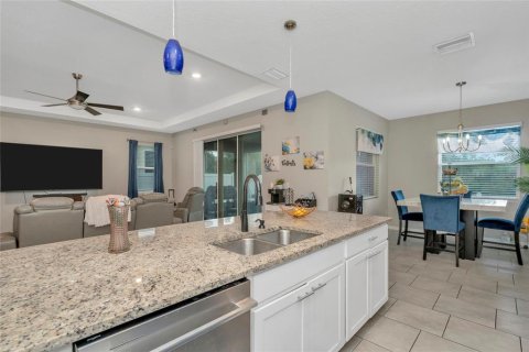 Casa en venta en Riverview, Florida, 4 dormitorios, 262.36 m2 № 2381297 - foto 4