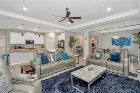 Casa en venta en Riverview, Florida, 4 dormitorios, 262.36 m2 № 2381297 - foto 7