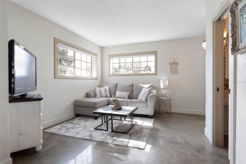 Villa ou maison à vendre à Ormond Beach, Floride: 6 chambres, 684.78 m2 № 1570856 - photo 21