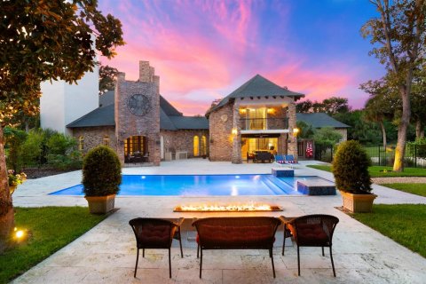 Villa ou maison à vendre à Ormond Beach, Floride: 6 chambres, 684.78 m2 № 1570856 - photo 2