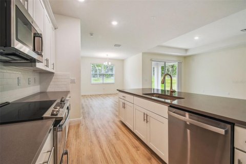Villa ou maison à vendre à New Port Richey, Floride: 3 chambres, 179.58 m2 № 2136248 - photo 11
