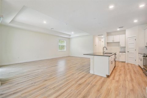 Villa ou maison à vendre à New Port Richey, Floride: 3 chambres, 179.58 m2 № 2136248 - photo 7