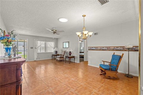 House in Ocala, Florida 2 bedrooms, 137.87 sq.m. № 1777419 - photo 15