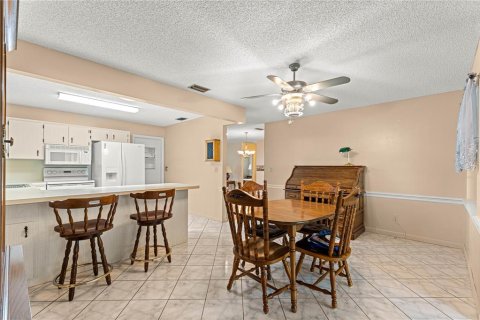 House in Ocala, Florida 2 bedrooms, 137.87 sq.m. № 1777419 - photo 17