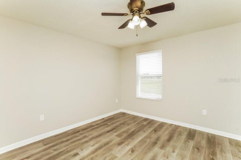 Casa en alquiler en Plant City, Florida, 5 dormitorios, 248.42 m2 № 1914653 - foto 14