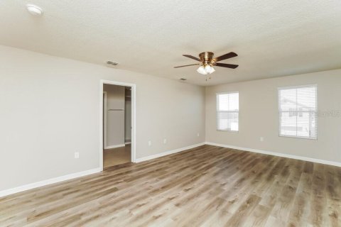 Casa en alquiler en Plant City, Florida, 5 dormitorios, 248.42 m2 № 1914653 - foto 7