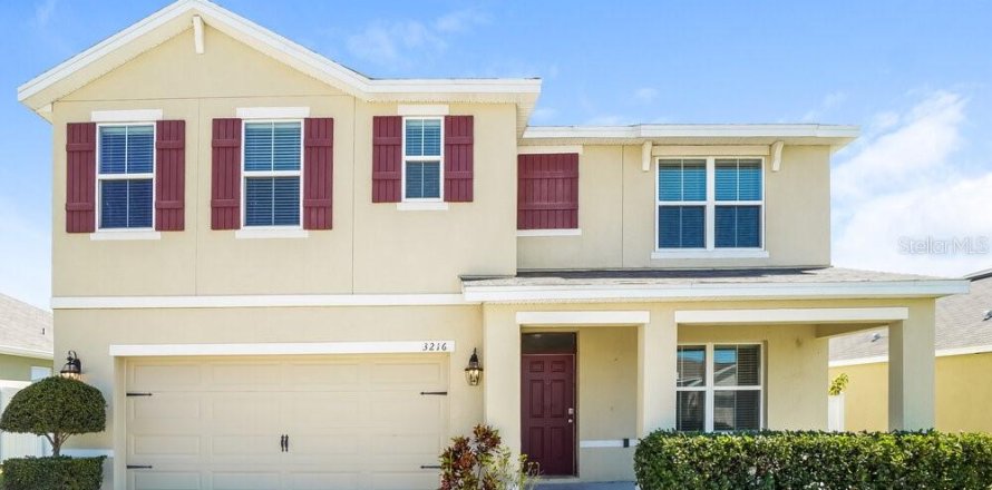 Casa en Plant City, Florida 5 dormitorios, 248.42 m2 № 1914653