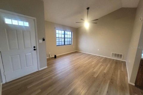 House in Holiday, Florida 2 bedrooms, 81.01 sq.m. № 2230639 - photo 2