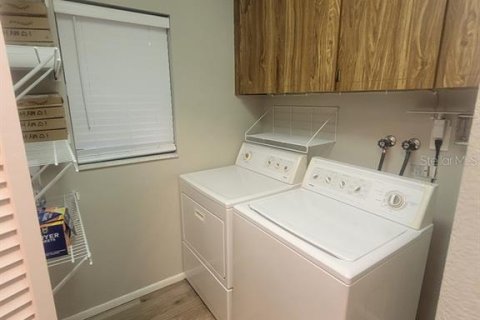 House in Holiday, Florida 2 bedrooms, 81.01 sq.m. № 2230639 - photo 10