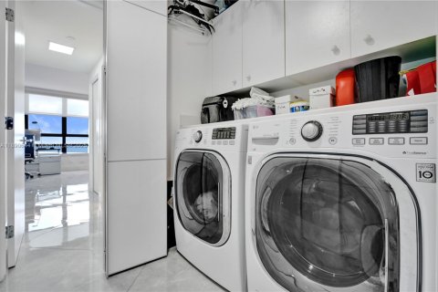 Copropriété à vendre à Aventura, Floride: 2 chambres, 179.86 m2 № 1943437 - photo 25