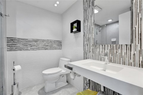 Copropriété à vendre à Aventura, Floride: 2 chambres, 179.86 m2 № 1943437 - photo 23