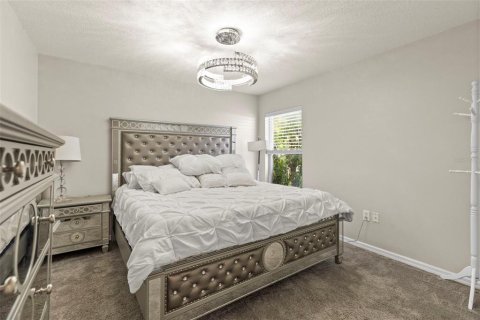 House in Land O' Lakes, Florida 4 bedrooms, 217.86 sq.m. № 1662621 - photo 30