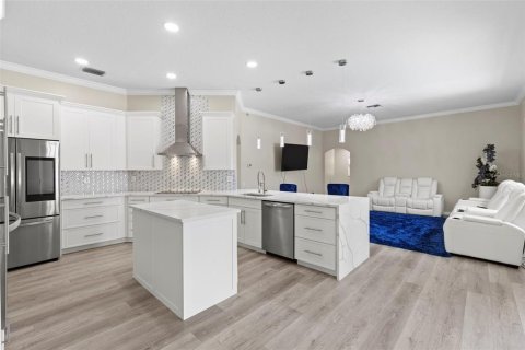 House in Land O' Lakes, Florida 4 bedrooms, 217.86 sq.m. № 1662621 - photo 18