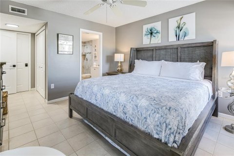 Купить кондоминиум в Клируотер, Флорида 4 комнаты, 88.26м2, № 1602149 - фото 15